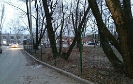 Установка ограждения на придомовой территории по адресу Бульвар Гагарина, 109