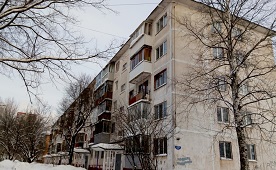 Очистка кровли от снежных навесов и наледи