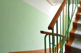 Косметический ремонт подъезда в доме по адресу ул. Крупской, 78