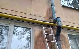 Ремонт водостоков дома по адресу ул. Старцева, 47