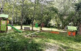Установка детской площадки на придомовой территории по адресу ул. Пушкарская, 61
