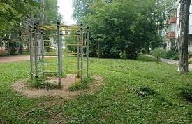 Покос травы на придомовых территориях