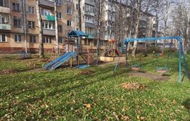 Уборка придомовой территории по адресу ул. Макаренко, 34